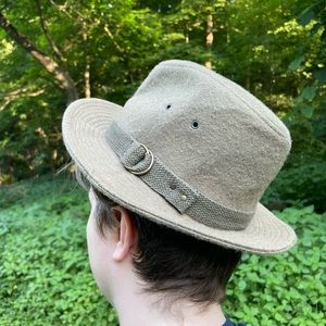 Richman felt fedora